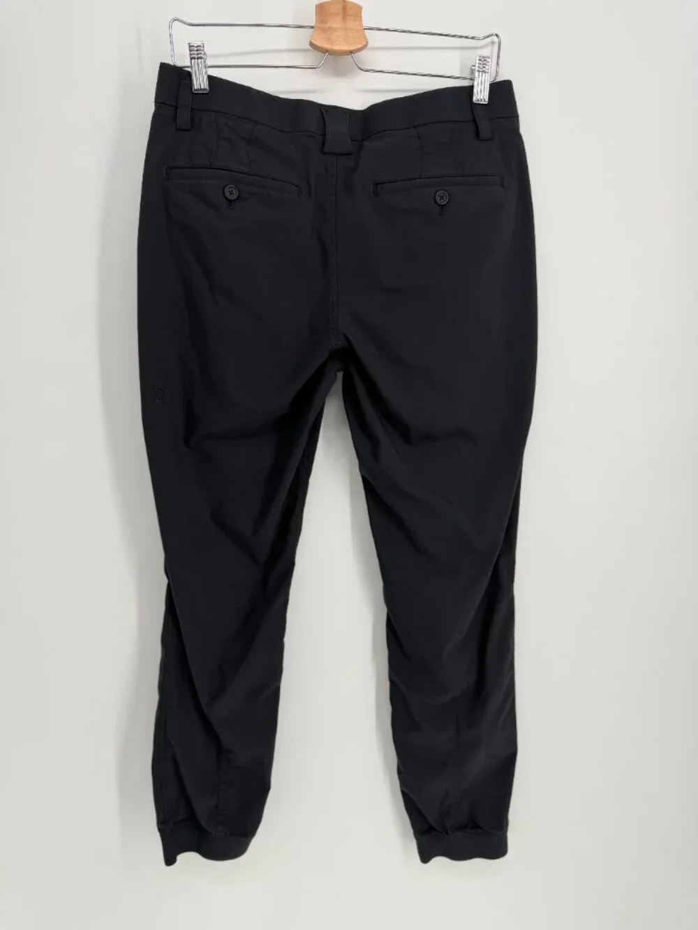 Kit and Ace Black Technical Commuter Jogger Pants Men’s Size 34